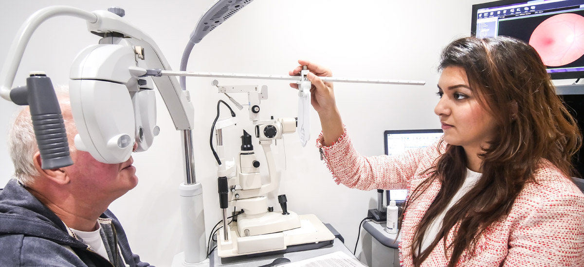 Priyanka carrying out an eye examination